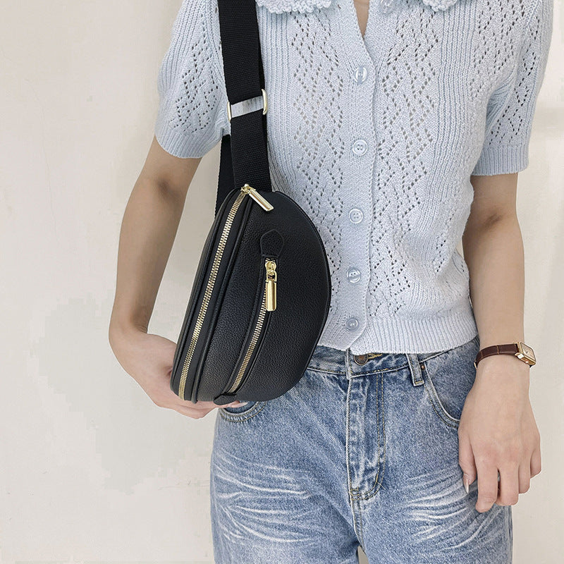 Minimalist curved shoulder bag, view 5