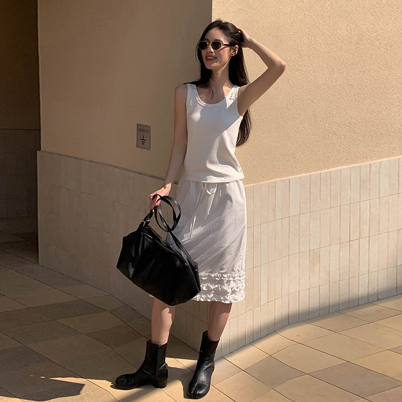 Basic Solid-Color Sleeveless Tank Top, styled view 5